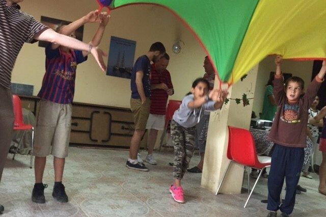 parachute1-e1466191545396